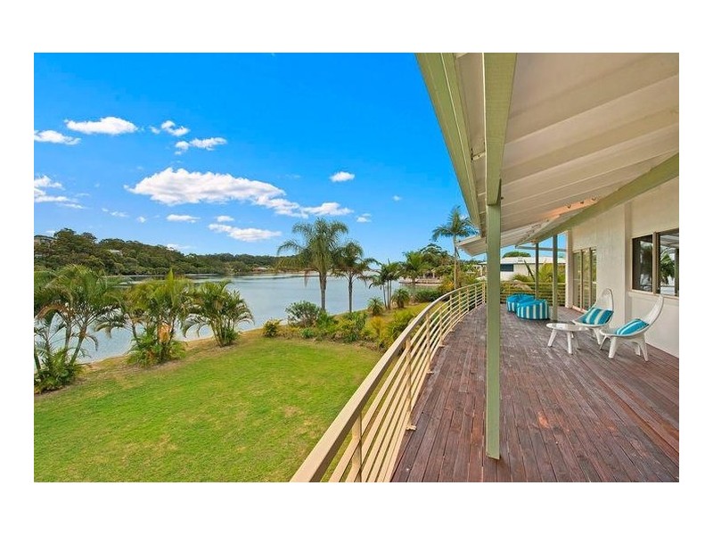 97 Tallebudgera Drive, Palm Beach QLD 4221