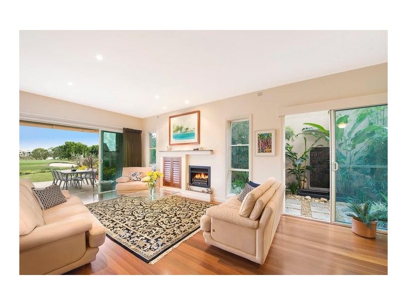 715 Glades Drive, Robina QLD 4226