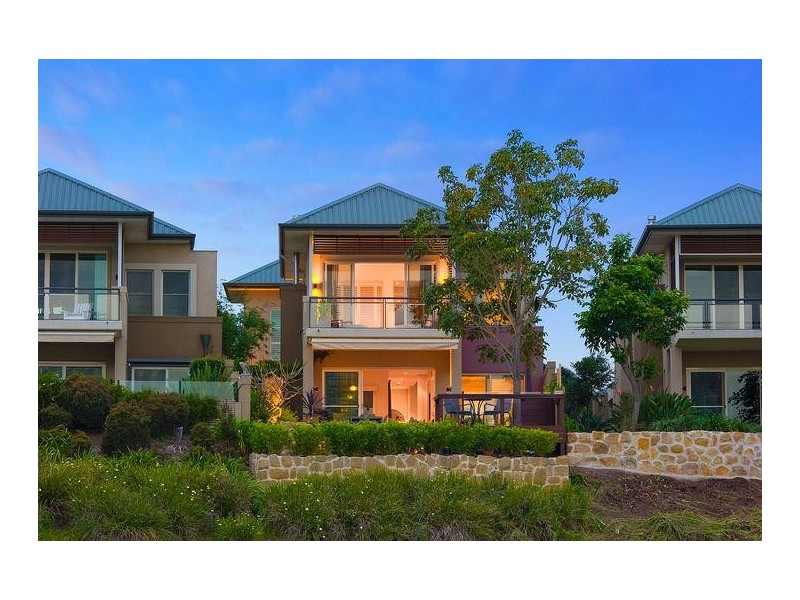 715 Glades Drive, Robina QLD 4226