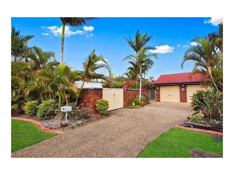 23 Kentia Court, Elanora QLD 4221