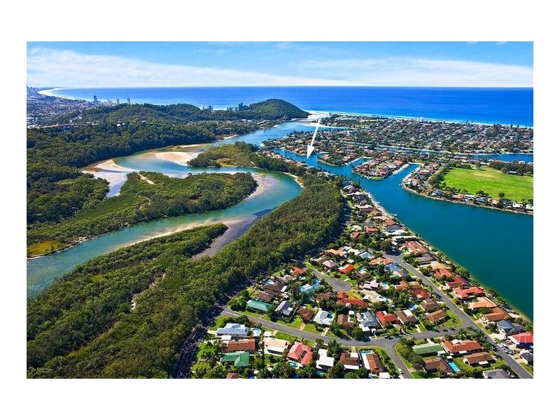 118 Tallebudgera Drive, Palm Beach QLD 4221