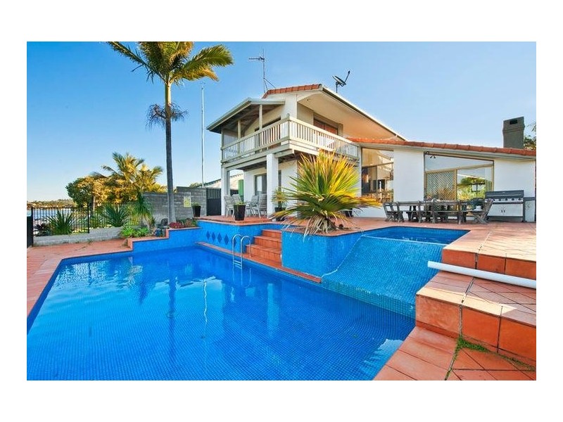 118 Tallebudgera Drive, Palm Beach QLD 4221