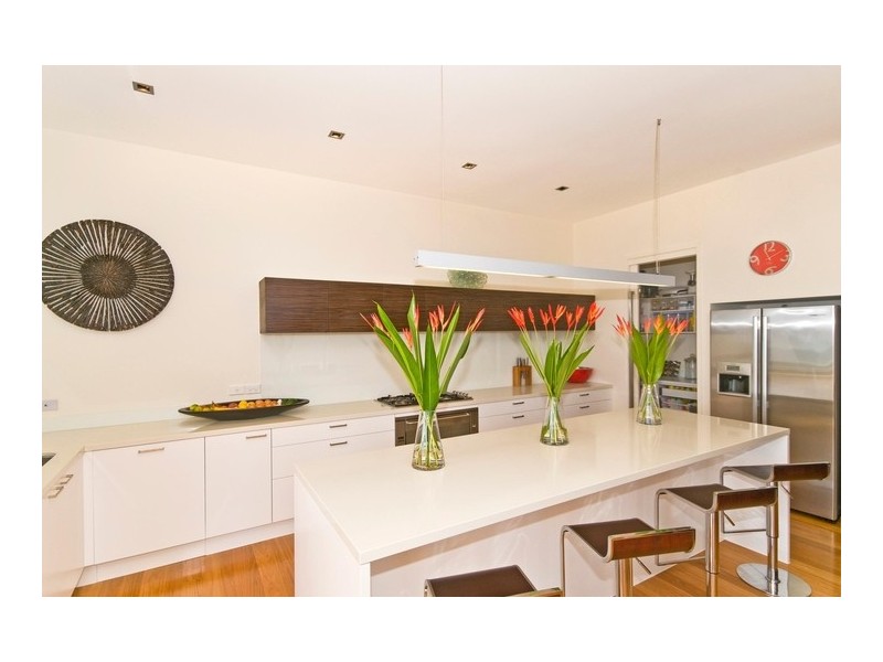 228 Jefferson Lane, Palm Beach QLD 4221