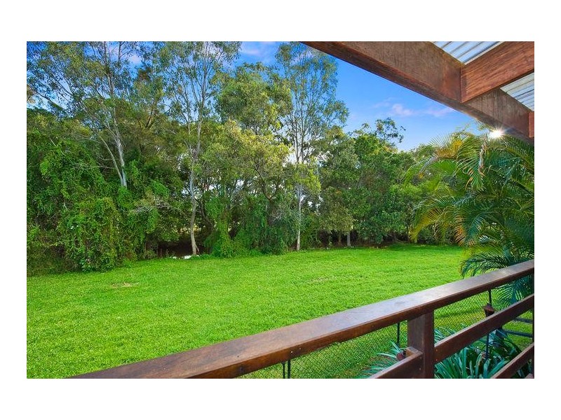 29 Cosmos Court, Elanora QLD 4221