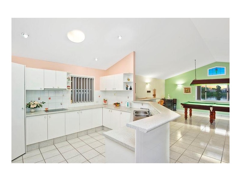 57 Wedgebill Parade, Burleigh Waters QLD 4220