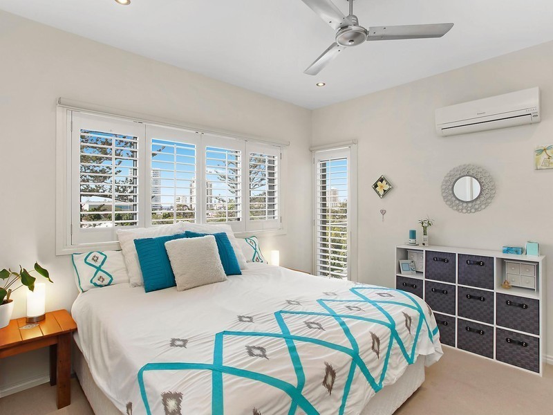 7/50 Dutton Street, Coolangatta QLD 4225