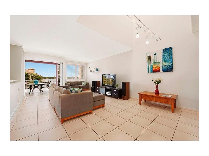 43 Watts Drive, Varsity Lakes QLD 4227