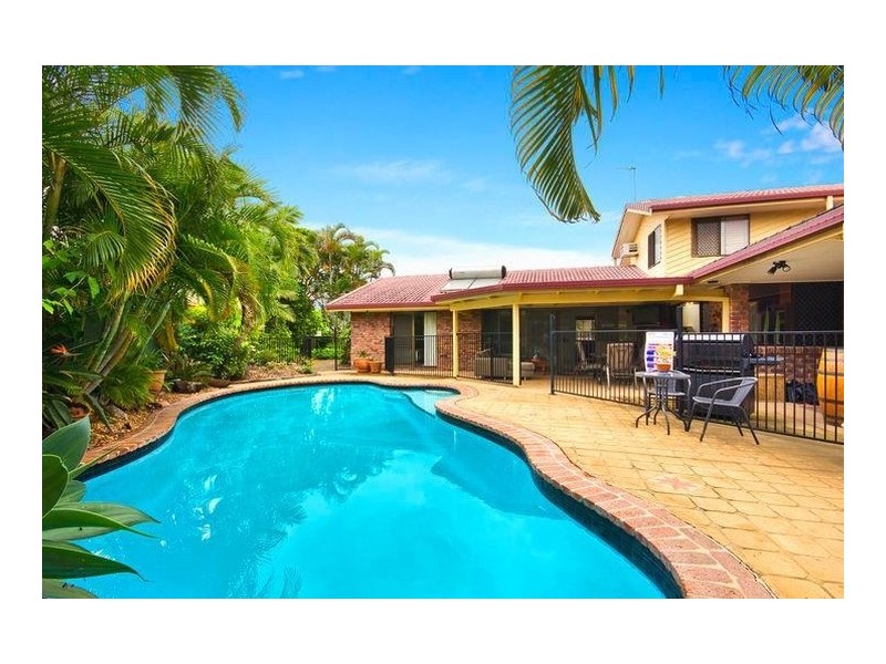 10 Sumach Place, Palm Beach QLD 4221