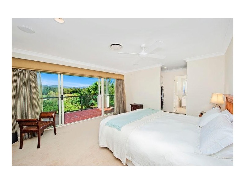 144 Easthill Drive, Robina QLD 4226