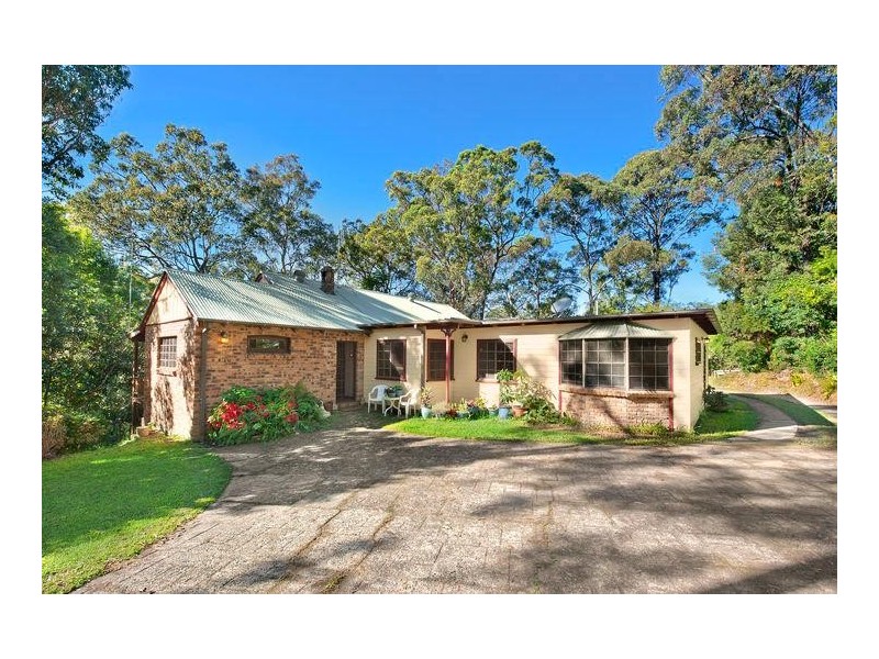 3 Dorset Place, Elanora QLD 4221