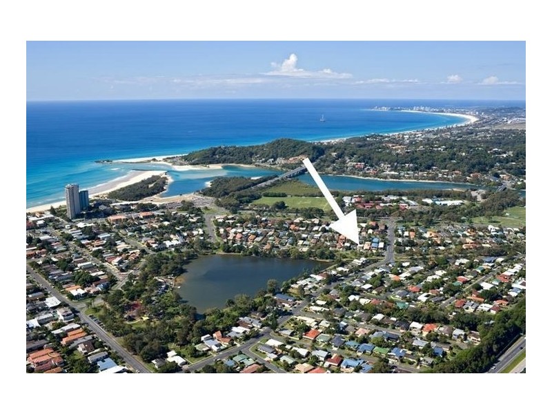 43 Laguna Avenue, Palm Beach QLD 4221