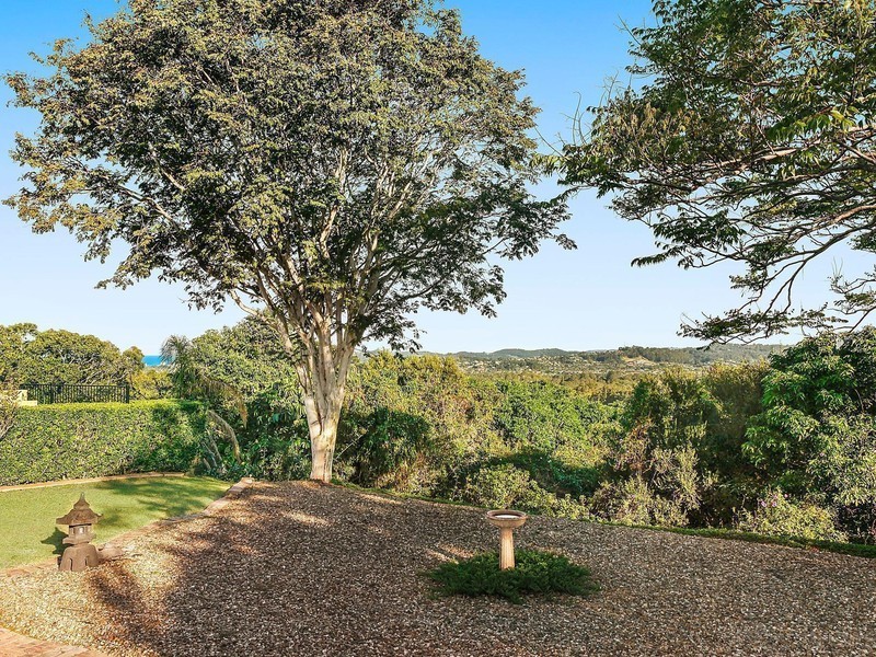 74 Skyline Terrace, Burleigh Heads QLD 4220