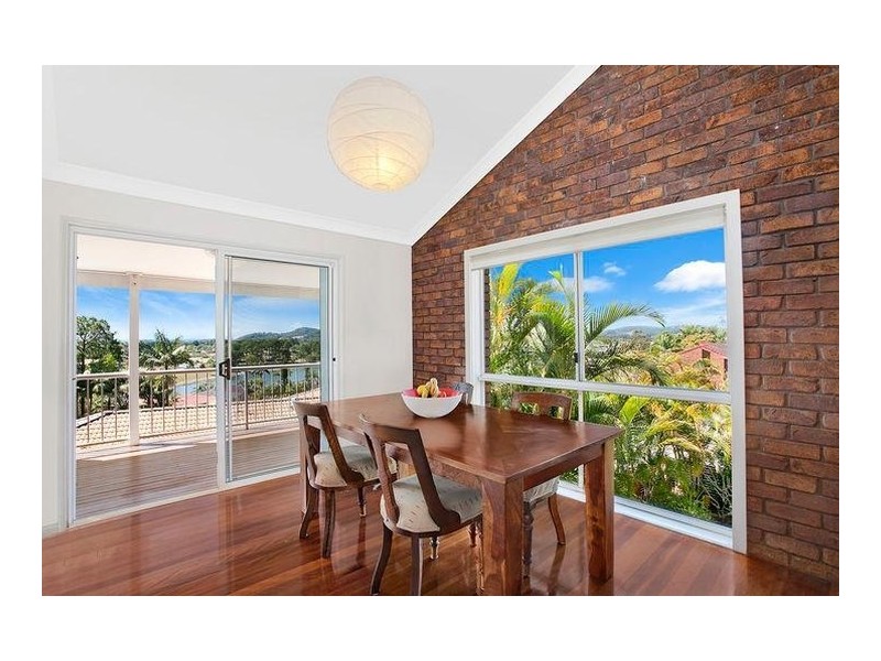 9 Jandakot Court, Elanora QLD 4221