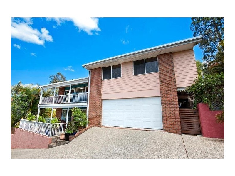 9 Jandakot Court, Elanora QLD 4221