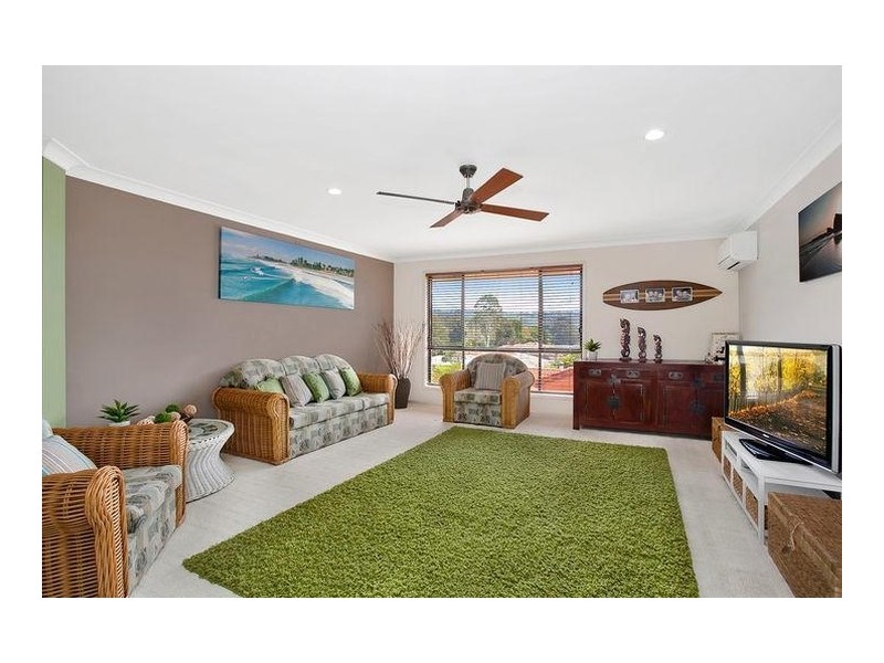 4 Thunder Drive, Currumbin Waters QLD 4223