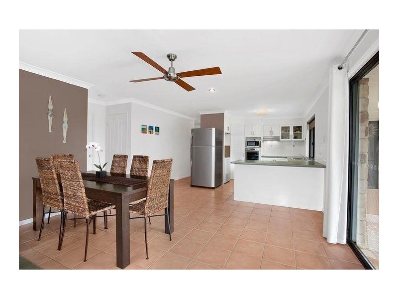 4 Thunder Drive, Currumbin Waters QLD 4223