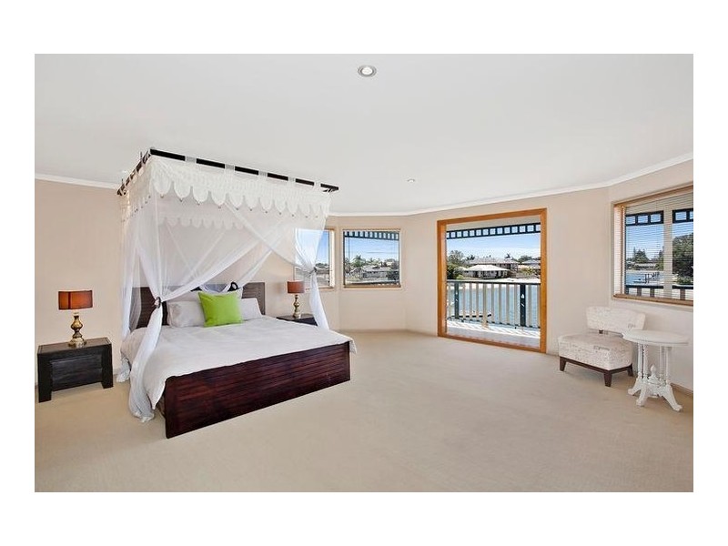 144 Mallawa Drive, Palm Beach QLD 4221