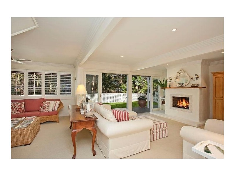 59 Tahiti Avenue, Palm Beach QLD 4221