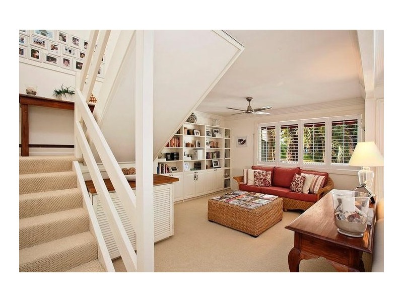 59 Tahiti Avenue, Palm Beach QLD 4221