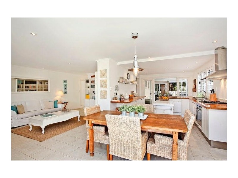 59 Tahiti Avenue, Palm Beach QLD 4221