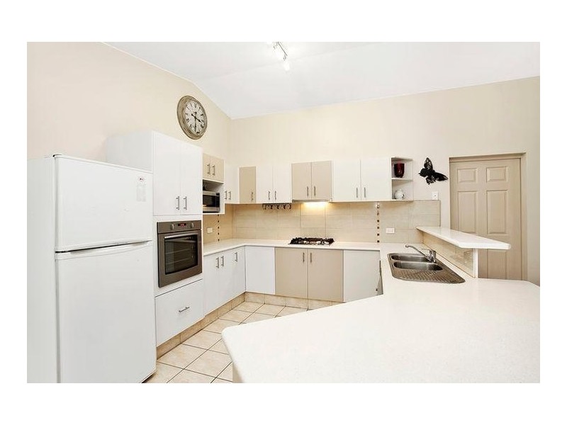 1 Leopard Avenue, Elanora QLD 4221