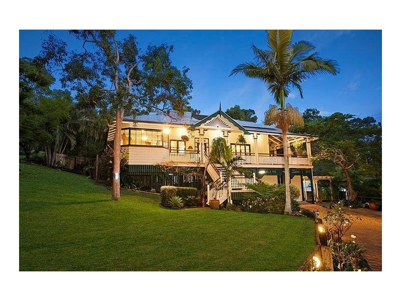 7 Aspendale Place, Robina QLD 4226