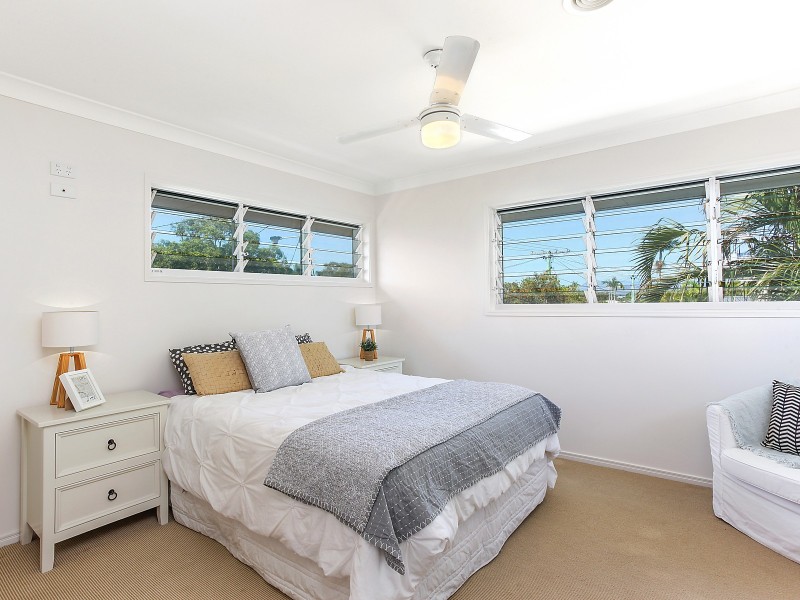 2/29 Twenty Fifth Avenue, Palm Beach QLD 4221