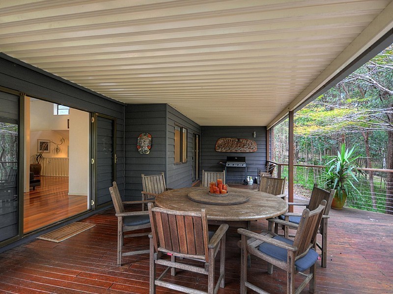 12 Cheshire Grove, Elanora QLD 4221