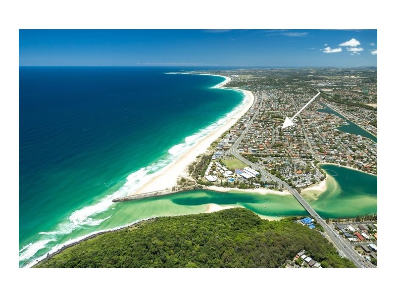 26 Twenty Fourth Avenue, Palm Beach QLD 4221