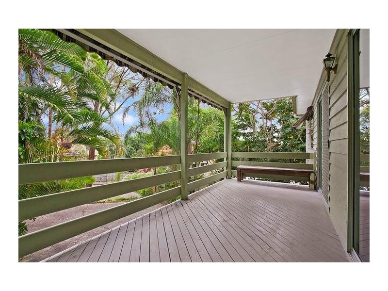 16 Kaffia Court, Elanora QLD 4221