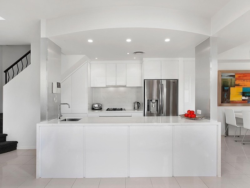 2/26 Jefferson Lane, Palm Beach QLD 4221