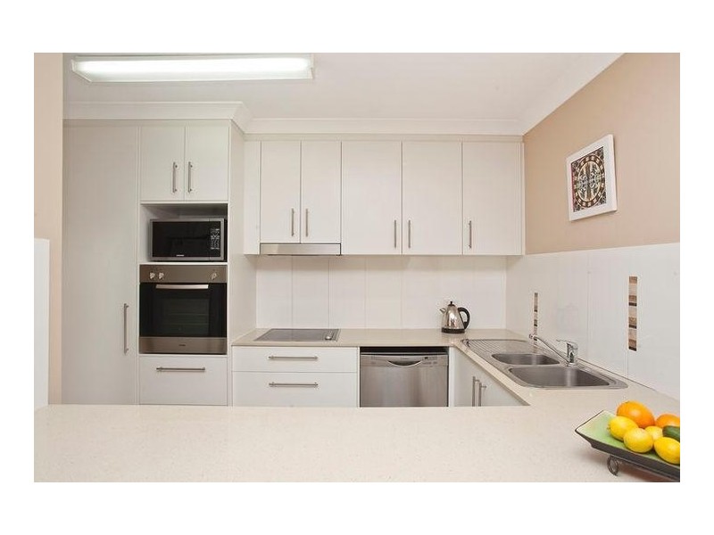 9 Domain Road, Currumbin QLD 4223