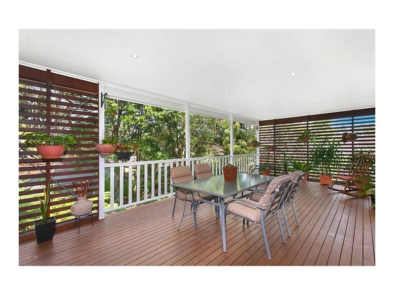 4 Celebes Avenue, Palm Beach QLD 4221