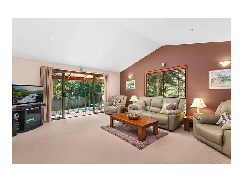 5 Flaminia Street, Currumbin Waters QLD 4223