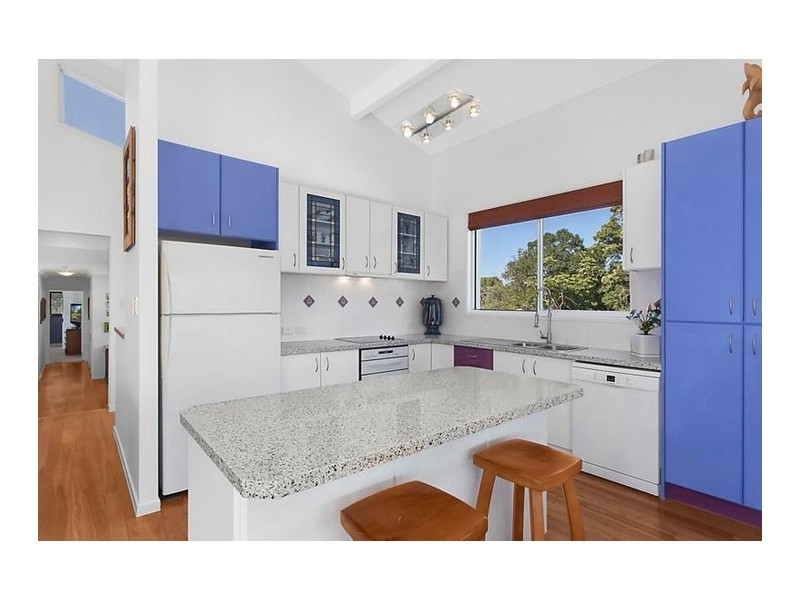 128 Cypress Terrace, Palm Beach QLD 4221