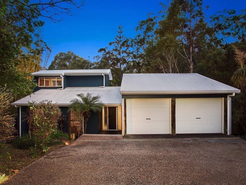 15 Yatama Place, Currumbin Waters QLD 4223