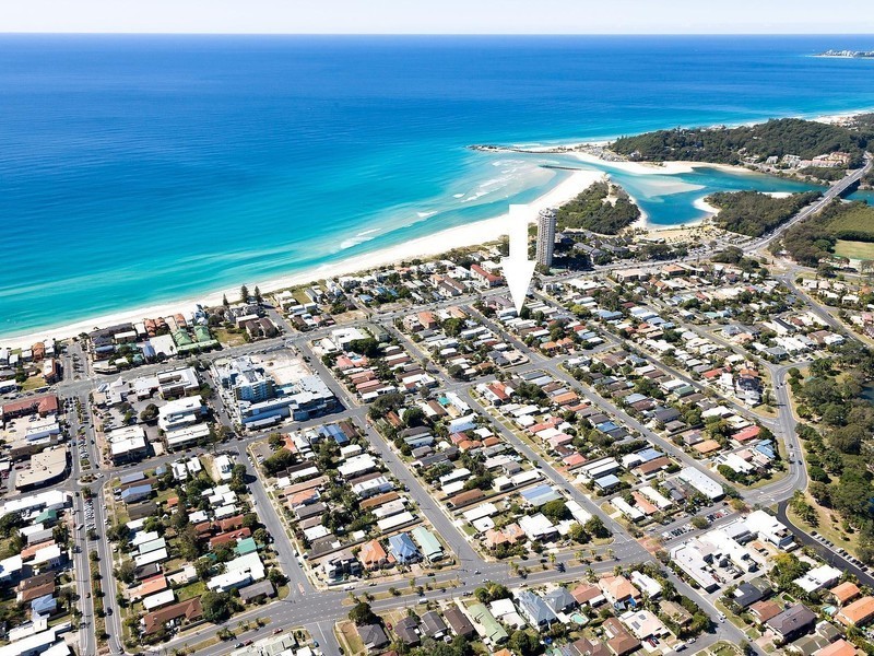 8 Second Avenue, Palm Beach QLD 4221