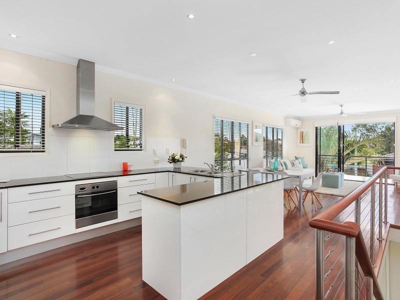 2/46 Second Avenue, Palm Beach QLD 4221