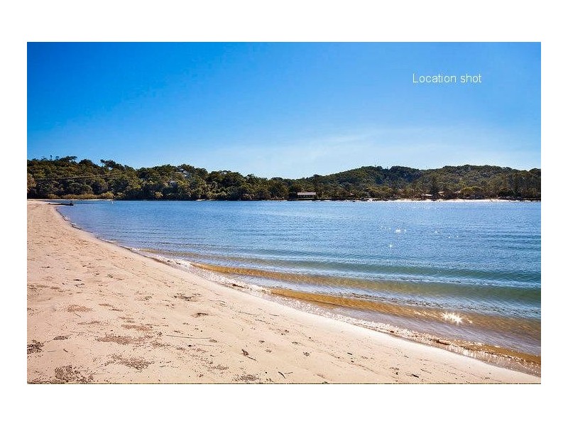 32 Tallebudgera Drive, Palm Beach QLD 4221