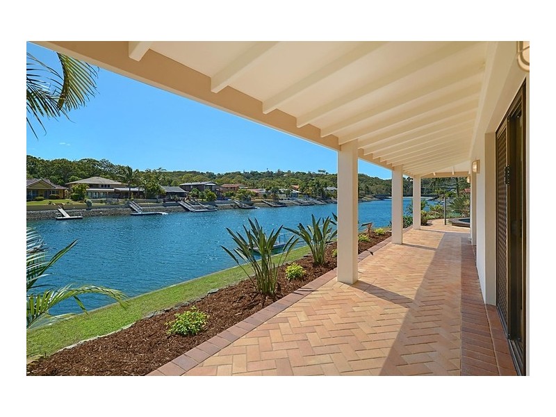 13 Kingfish Court, Palm Beach QLD 4221