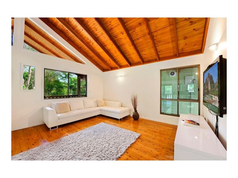 26 Dudgeon Drive, Tallebudgera QLD 4228
