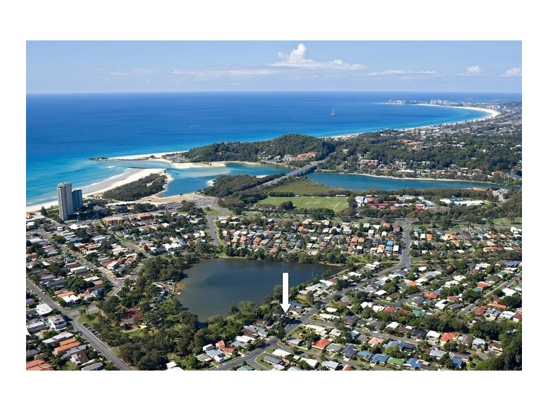 45 Tahiti Avenue, Palm Beach QLD 4221