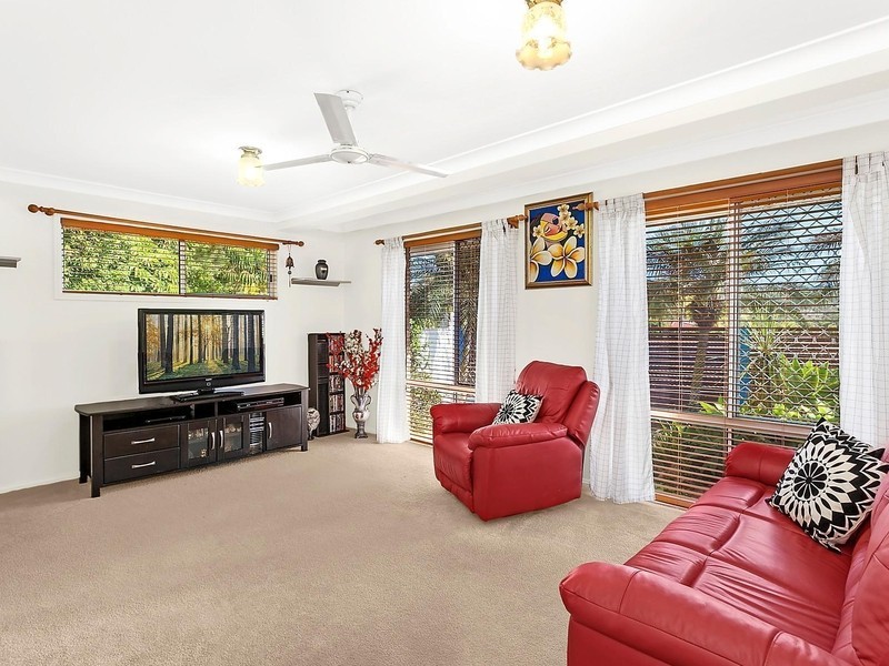 6 Abele Court, Elanora QLD 4221