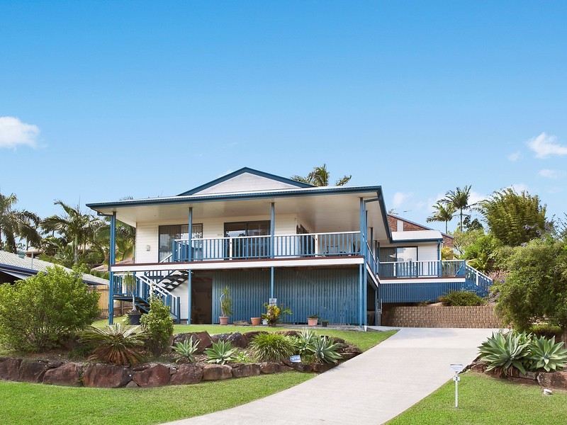 3 Foothill Street, Elanora QLD 4221