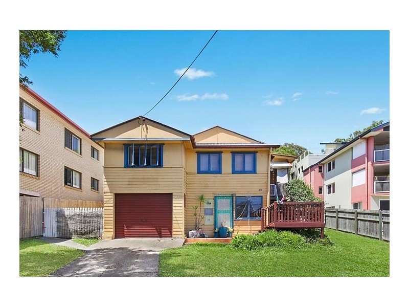 20 West Burleigh Road, Burleigh Heads QLD 4220