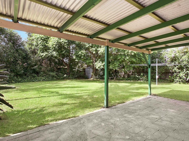 21 Seabrook Street, Elanora QLD 4221