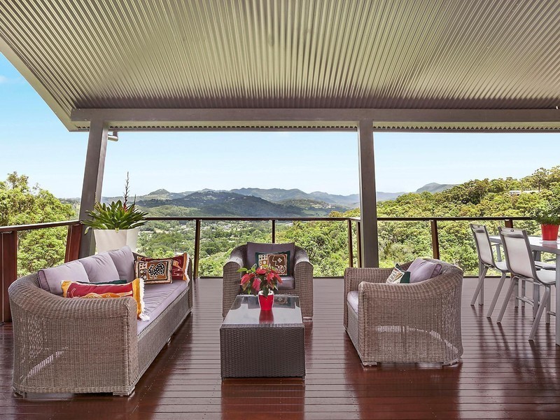 257 Simpsons Road, Elanora QLD 4221