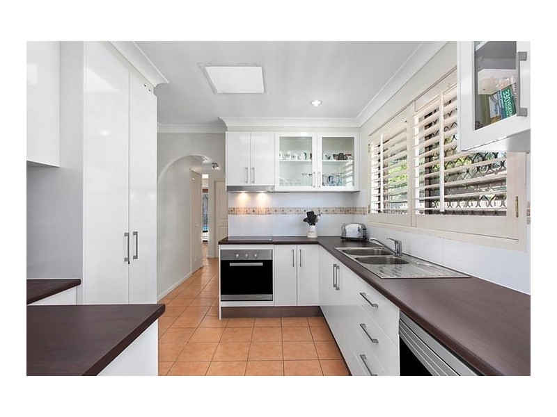 103 Burleigh Street, Burleigh Waters QLD 4220