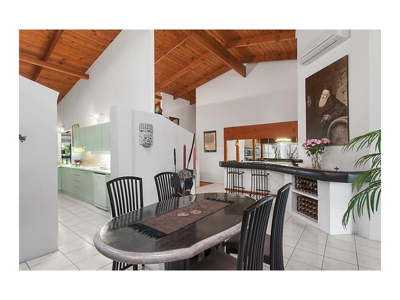 68 Simpsons Road, Currumbin Waters QLD 4223