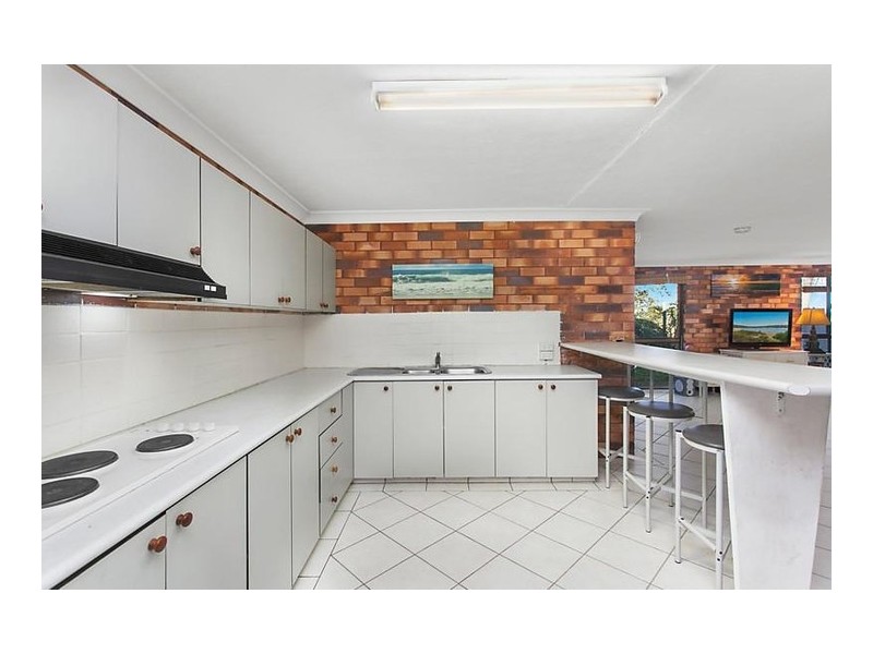 68 Simpsons Road, Currumbin Waters QLD 4223